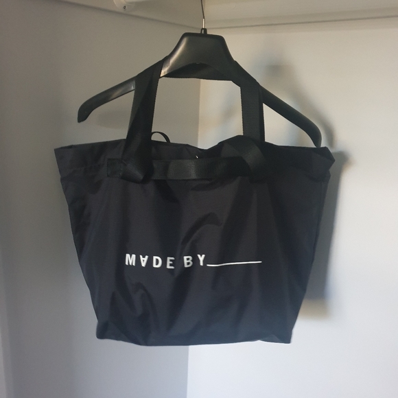 Miss shop myer tote - Picture 3 of 5